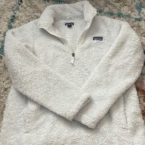 White kids Patagonia pull over